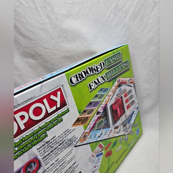 Hasbro Monopoly Crooked Cash Board Game- NEW sealed game - Picture 6 of 7